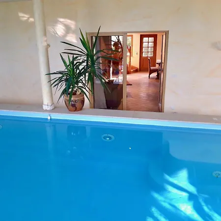 Ein Bett Im Kornfeld - Haus Fernweh - Innenpool Apartment